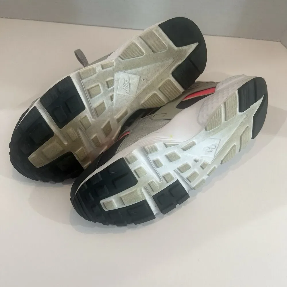 Nike Youth Huarache Run Hot Punch/Wolf Grey-Anthracite 6.5Y  8W 654280-600